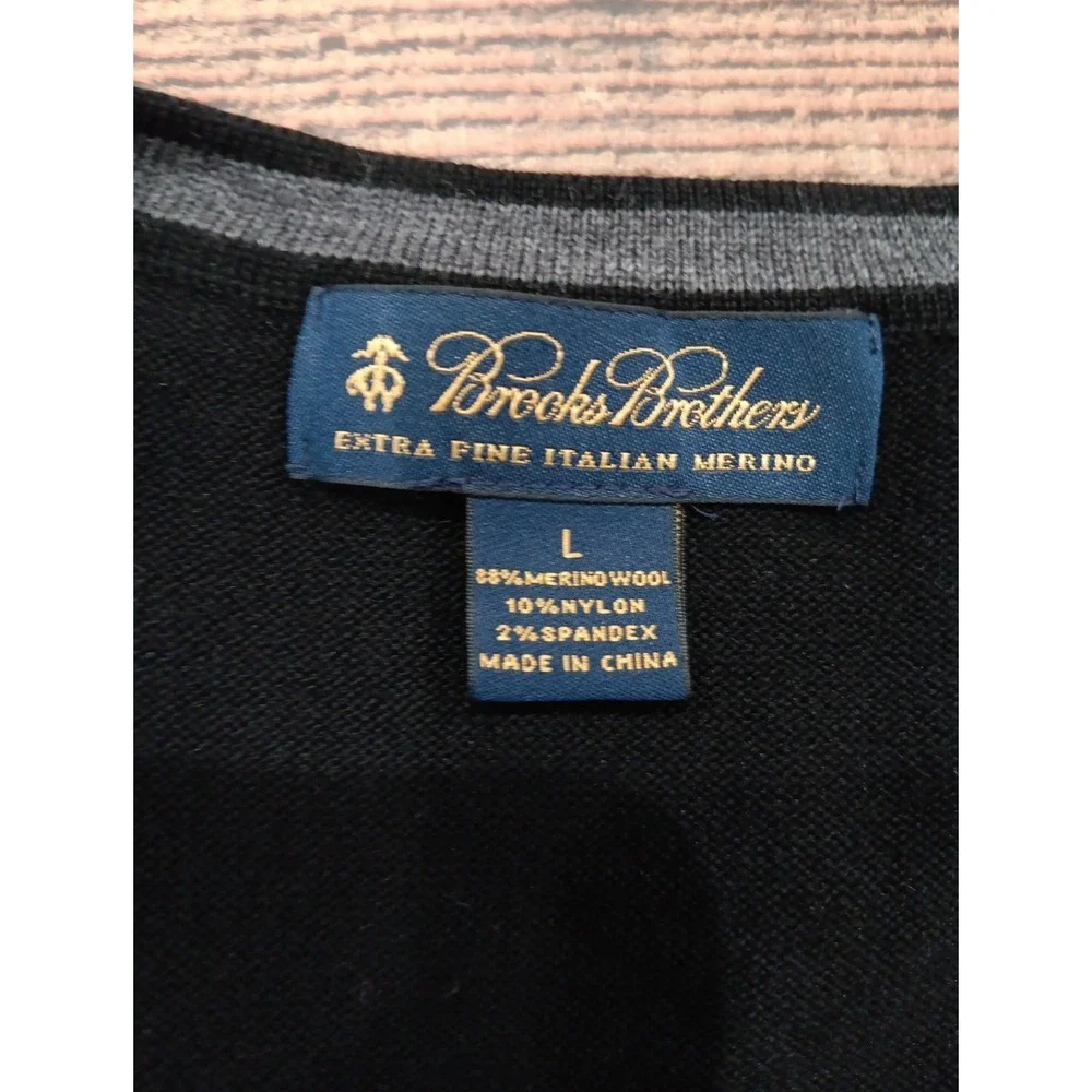 Brooks Brothers Sweater Black V Neck Fine Italian‎ Merino Wool Sz L 2635